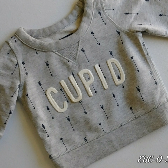 BabyGap 2 piece set! EUC - Picture 2 of 4